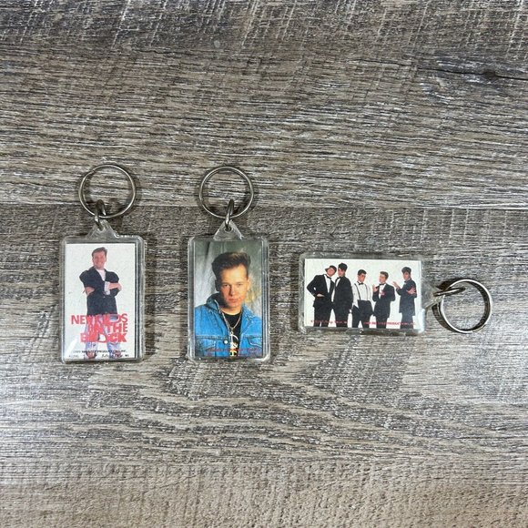 Vintage NKOTB New Kids on the Block Key Chains Lot of 3 Donnie Joey Jordan Danny - Picture 1 of 8